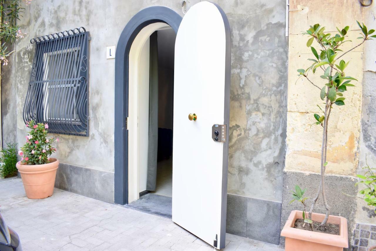 Camula Inn Apartament Катания Екстериор снимка